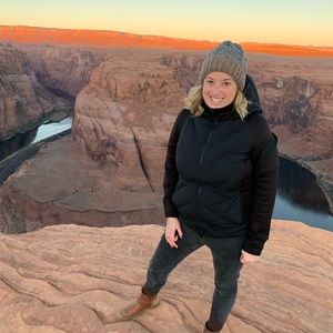 Meet your Posher, Mandy